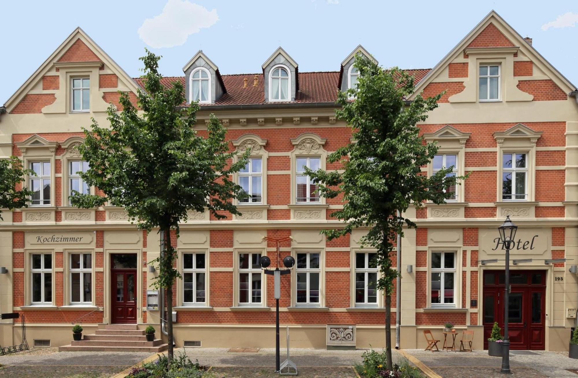 Gut Hotel Stadt Beelitz Exterior photo